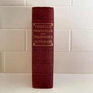 Cassell's 1904 leather bound French-English and English-French Dictionary